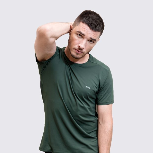 camiseta-solo-com-protecao-solar-ion_uv50-masculina-verde-exercito