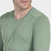 camiseta-ion-uv-com-protecao-solar-manga-longa-masculina-verde-alecrim-para-o-verao-solo-3