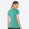 camiseta-com-protecao-solar-ion-uv50-para-o-dia-a-dia-feminina-verde-salvia-solo-2