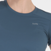 camiseta-com-protecao-solar-ion-uv50-para-o-dia-a-dia-feminina-azul-galaxia-solo-3