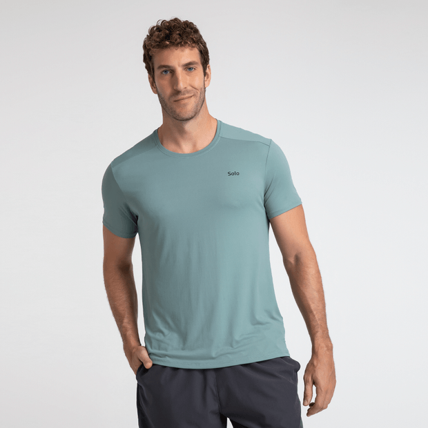 camiseta-ion-uv-com-protecao-solar-masculina-manga-curta-chinois-green-para-praia-perfil-solo-1