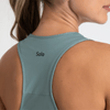camiseta-regata-com-protecao-solar-ion-uv50-feminina-chinois-green-para-o-verao-costas-solo-2