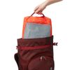 mochila-para-viagem-thule-subterra-travel-34-litros-figo-compartimento-externo-solo