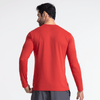 camiseta-ion-uv-com-protecao-solar-manga-longa-masculina-vermelha-para-o-verao-solo-2