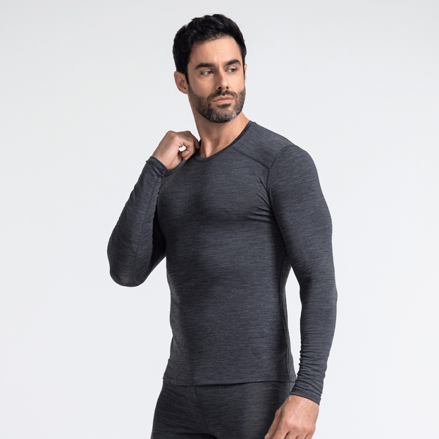 blusa-segunda-pele-termica-merino-crew-masculina-dark-grey-para-frio-dormir-solo-1